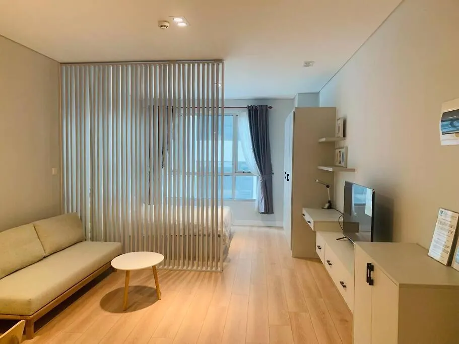 The Rixx Business Apartment @D1/Netflix/Sauna/Gym Ho Chi Minh City Vietnam